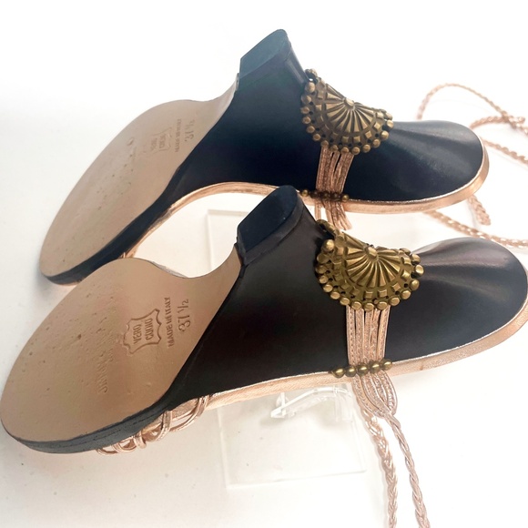 JIMMY CHOO: Rose-gold 'Geisha' braided leather, ankle-wrap wedge. Size 37/37.5. - Picture 10 of 11